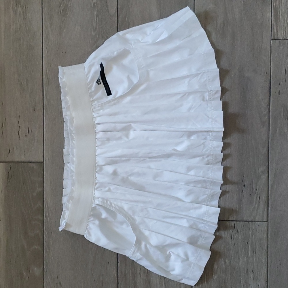 Stella McCartney X Adidas white tennis/mini skirt Size Small